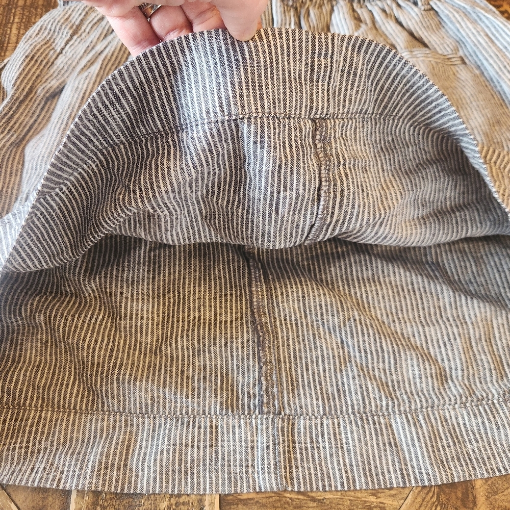 NWT LOFT Stripe Paperbag Pocket Skirt tie Front Gray And White Size 2 - Picture 6 of 9